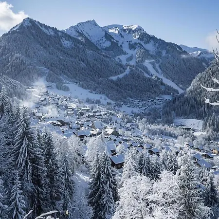 In For 4 People Apartment Châtel