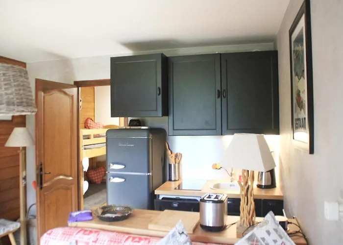 Apartment In For 4 People